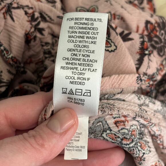 Maurices Top Womens Large Pink Floral Blouse Ruffle Ruched Boho Western Cottage - Picture 12 of 12